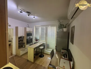 Na predaj 1-izbový byt, 39 m², Nitra, Na Hôrke