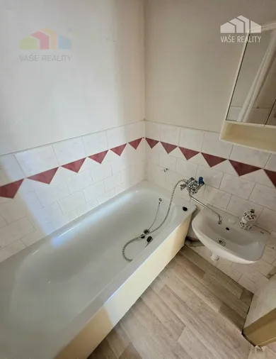 Na predaj 3-izbový byt, 62 m², Bánovce nad Bebravou