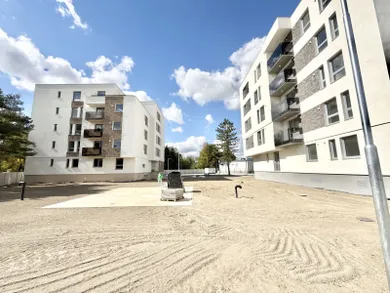 Na predaj 3-izbový byt, 59 m², Galanta, Športová