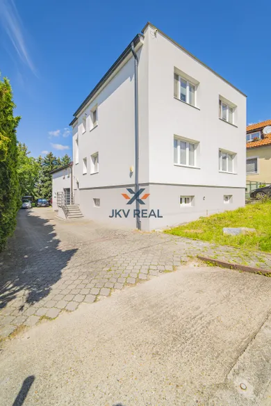 Domy na sprzedaż, Prievidza · €568 000