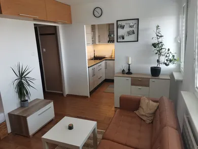 Mieszkania na wynajem, 1-pokojowe, Trnava · €600