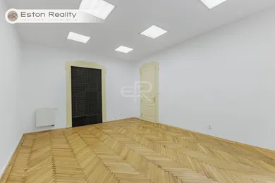Na prenájom komerčné, 26 m², Prešov, Vajanského