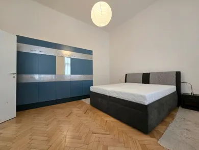 Na prenájom 2-izbový byt, 62 m², Košice-Staré Mesto, Moyzesova