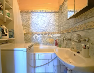 Na predaj 2-izbový byt, 47 m², Želiezovce, Fučíkova