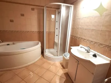 Na prenájom byt, 120 m², Zlaté Moravce, Janka Kráľa