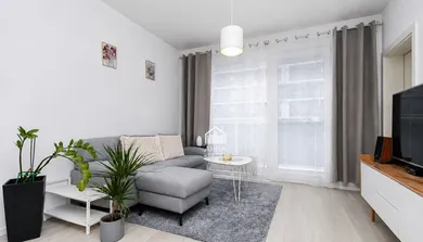 Mieszkania na wynajem, 2-pokojowe, Bratislava-Petržalka · €690