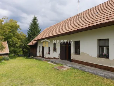 Na predaj pozemok, 81 m², Cerová