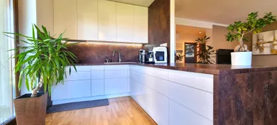 Na predaj 3-izbový byt, 115 m², Bratislava-Záhorská Bystrica