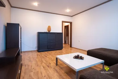 Na prenájom 2-izbový byt, 50 m², Prievidza