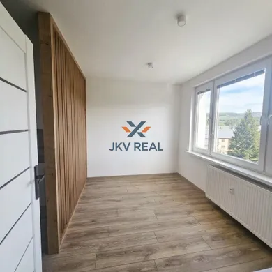 Mieszkania na sprzedaż, 1-pokojowe, Brezno · €105 000