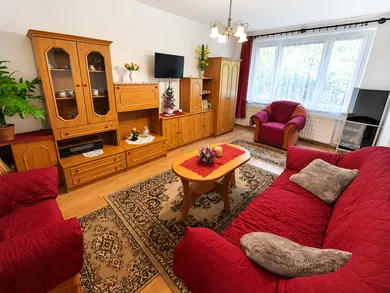Na predaj 2-izbový byt, 65 m², Závadka nad Hronom, Paseka