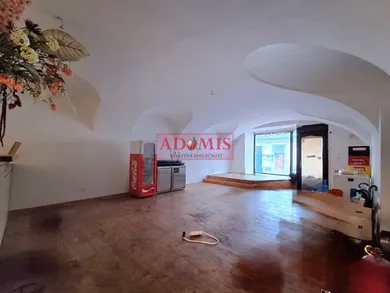 Na predaj komerčné, 99 m², Košice-Staré Mesto, Kováčska