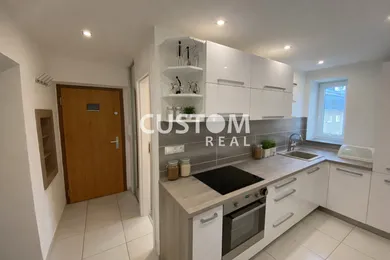 Byty na predaj 3-izbový, Žilina · €180 000