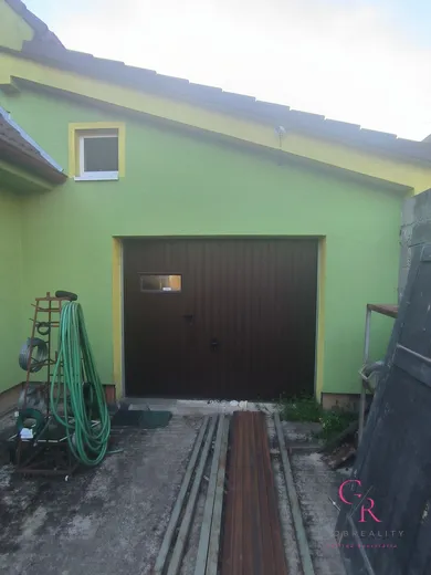 Na predaj dom, Tlmače, Slovanská