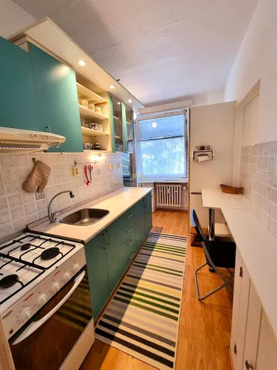 Na prenájom 3-izbový byt, 65 m², Bratislava-Ružinov, Muškátová