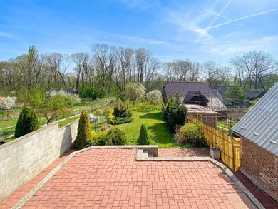 Na predaj 5-izbový dom, 184 m², Kátlovce