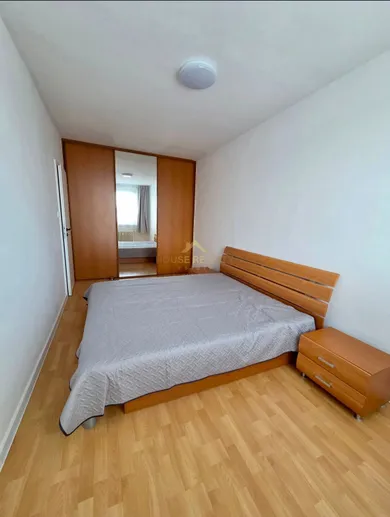 Na prenájom 2-izbový byt, 52 m², Bratislava-Petržalka