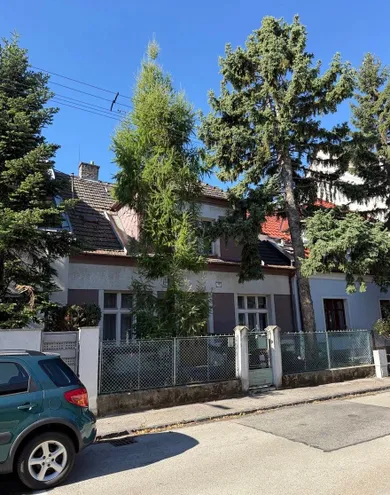 Domy na predaj, Bratislava-Nové Mesto · €470 000
