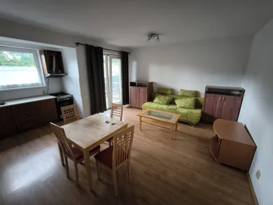 Byty na prenájom 2-izbový, Banská Bystrica · €680