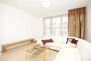 Квартиры в аренду, 3-комнатные, Bratislava-Ružinov · €1 500