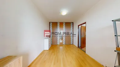Na prenájom 3-izbový byt, 62 m², Pezinok, Laca Novomeského