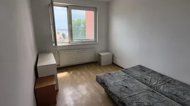 Na prenájom byt v Levice · €600 · Čiastočná rekonštrukcia