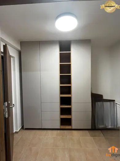 Na predaj 1-izbový byt, 38 m², Nitra, Cintorínska