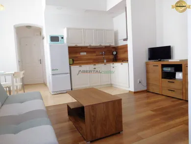 Na predaj byt v Bratislava-Staré Mesto · €235 900 · Čiastočná rekonštrukcia