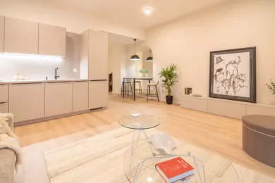 Na predaj 4-izbový byt, 143 m², Bratislava-Ružinov, Prístavná