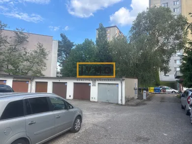 Na predaj objekt, 19 m², Bratislava-Karlova Ves, Púpavová