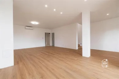 Na predaj 4-izbový dom, 174 m², Košice-Sever, Moravská