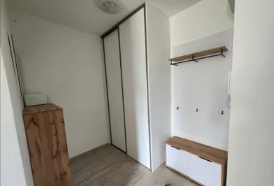Na predaj 2-izbový byt, 50 m², Bratislava-Ružinov, Miletičova