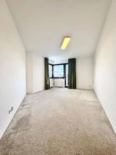 Na prenájom 4-izbový byt, 121 m², Banská Bystrica, Nad Plážou