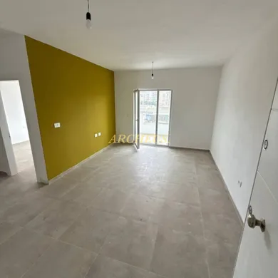 Na predaj 2-izbový byt, 57 m²