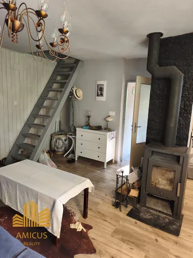 Na predaj 2-izbový rekreačný dom, 75 m², Janova Lehota