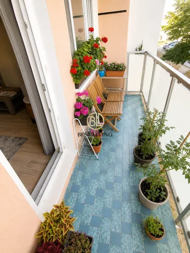 Na predaj 3-izbový byt, 71 m², Trenčín, Jána Hollého