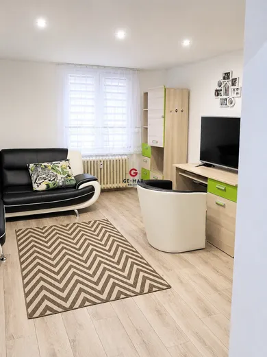 Na predaj 3-izbový byt, 72 m², Vranov nad Topľou, Domašská
