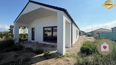 Na predaj dom v Senec · €289 000 · Novostavba