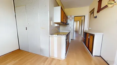 Na predaj 3-izbový byt, 83 m², Hriňová, Školská