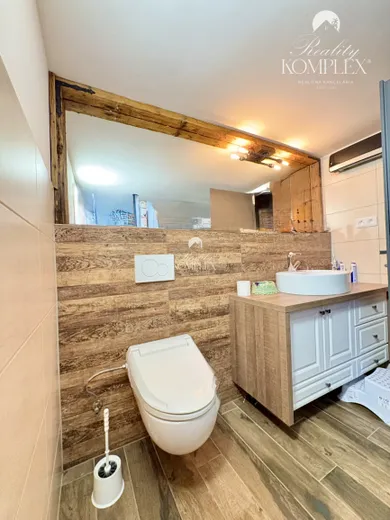 Na predaj 3-izbový dom, 87 m², Komárno