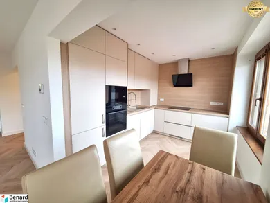 Na prenájom 2-izbový byt, 66 m², Prešov, Pavlovičovo námestie