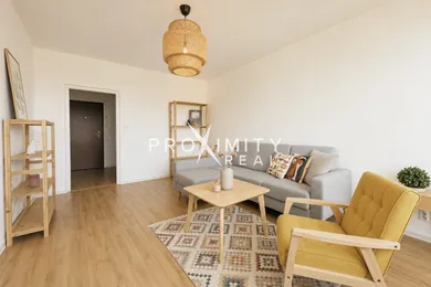 Mieszkania na wynajem, 3-pokojowe, Košice-Juh · €930