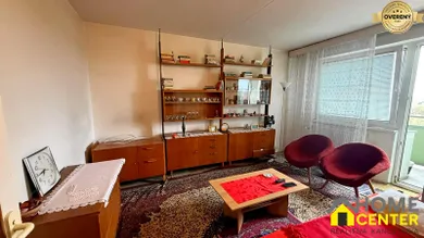 Na predaj 3-izbový byt, 65 m², Komárno