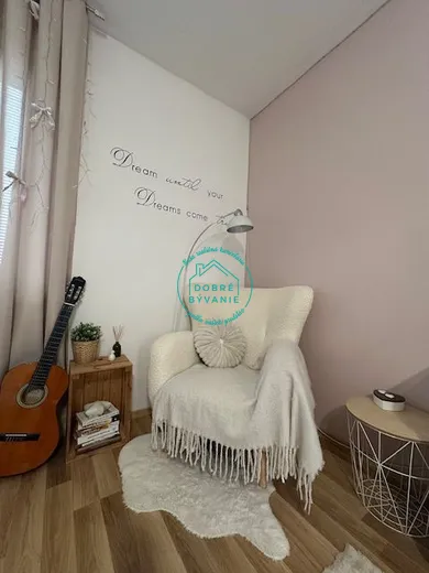 Na predaj dom, 120 m², Nové Zámky, Čerešňová