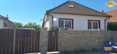 Domy na predaj 3-izbový, Kameničná · €125 000