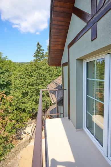 Na predaj 2-izbový byt, 54 m², Modra, Tichá