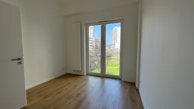 Na predaj 3-izbový byt, 67 m², Bratislava-Ružinov, Záhradnícka