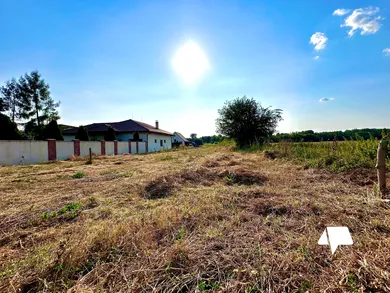Na predaj pozemok, 190 m², Levice, Kalinčiakovo