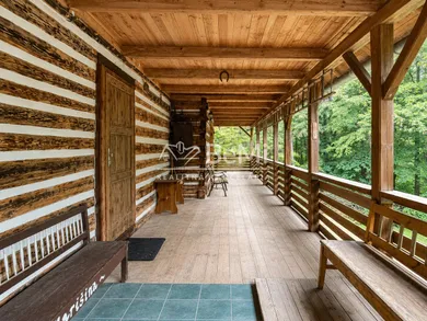 Na predaj rekreačný dom, 100 m², Ostrý Grúň