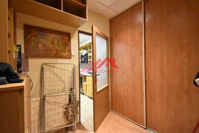 Na predaj 6-izbový dom, 170 m², Pezinok, Sládkovičova